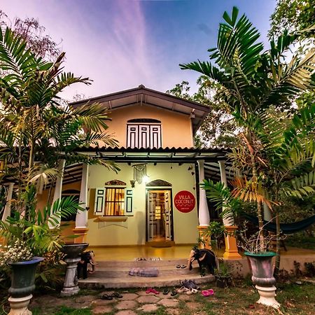 Coconut Villa Midigama East Exteriör bild